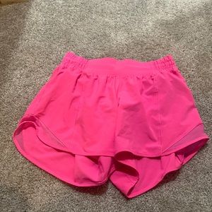 pink hotty hotts lululemon